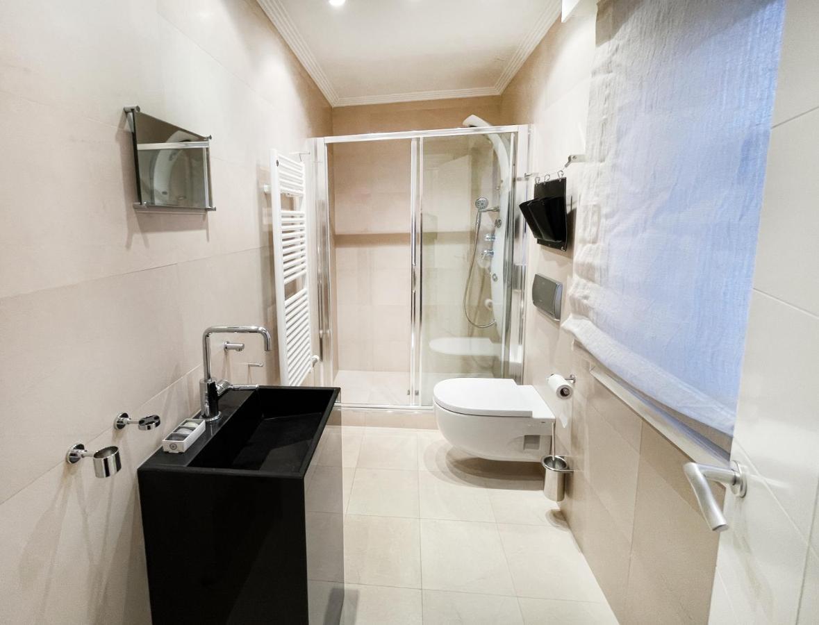 Luxury San Prudencio Vitoria Apartment Bagian luar foto