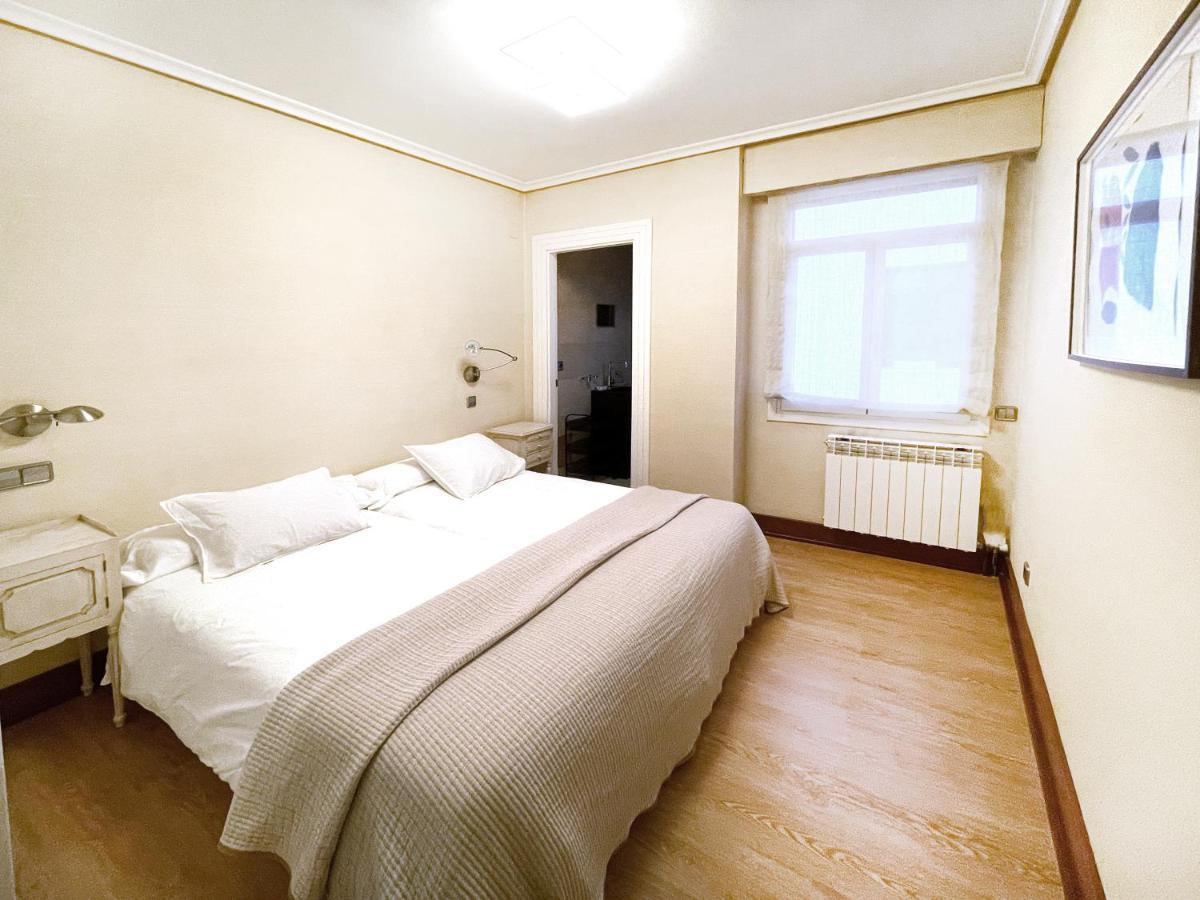 Luxury San Prudencio Vitoria Apartment Bagian luar foto